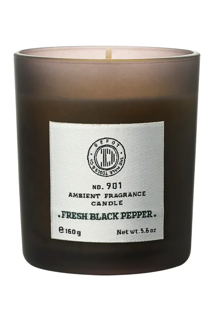 DEPOT NO.901 ароматическая свеча fresh black pepper