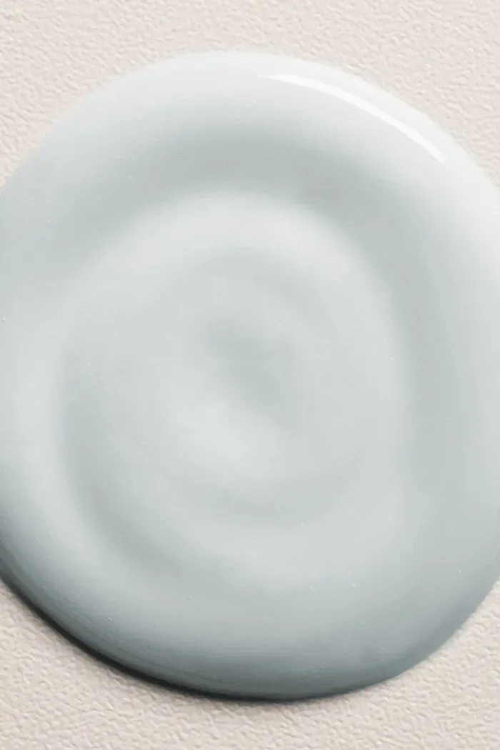 MINU несмываемая сыворотка для окрашенных волос