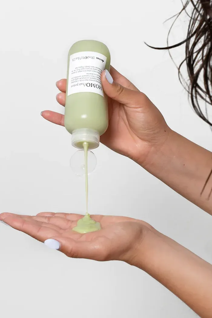 MOMO универсальный несмываемый увлажняющий крем