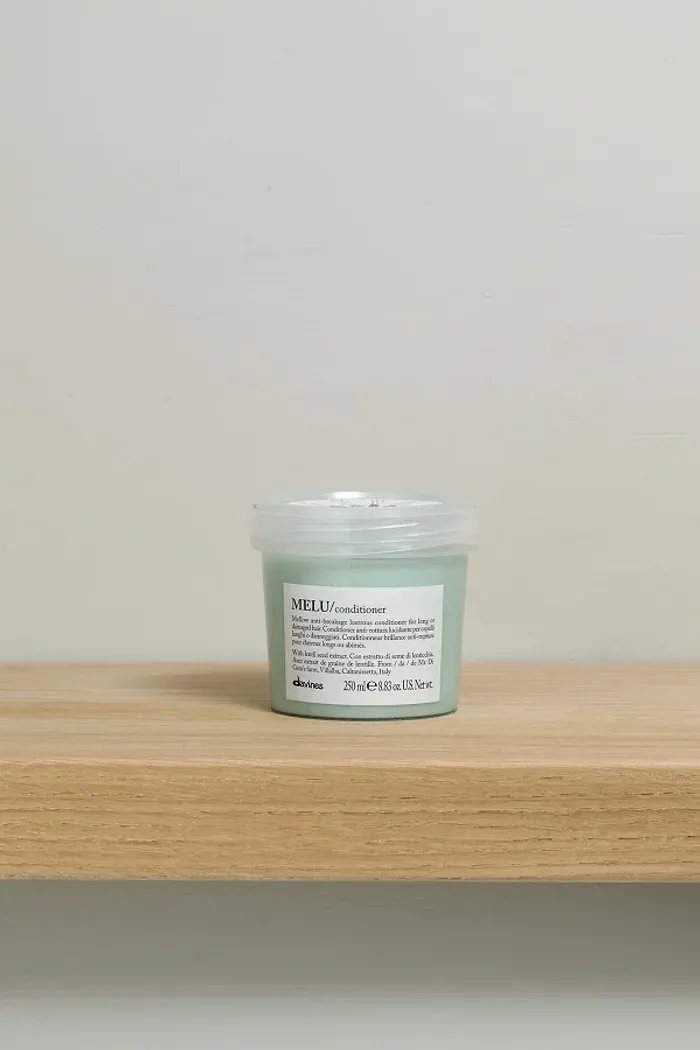 MELU кондиционер для предотвращения ломкости
