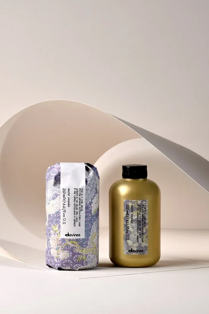 Гель-масло для мягкой фиксации локонов и кудрей