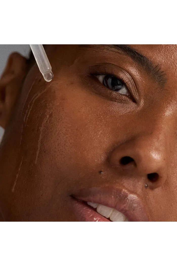 круговая увлажняющая сыворотка с гиалуроновой кислотой