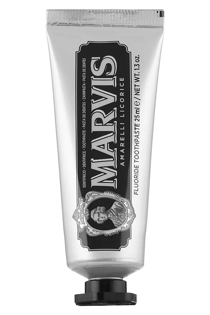 Зубная паста «Амарелли Лакрица и Мята»