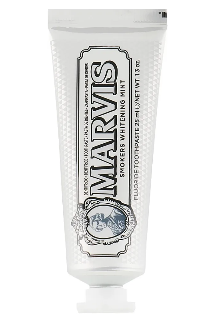 Зубная паста "Отбеливающая мята для курильщиков"