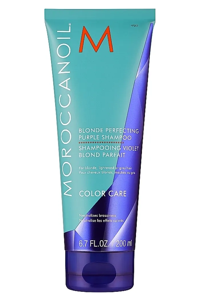 Тонирующий шампунь для волос с фиолетовым пигментом