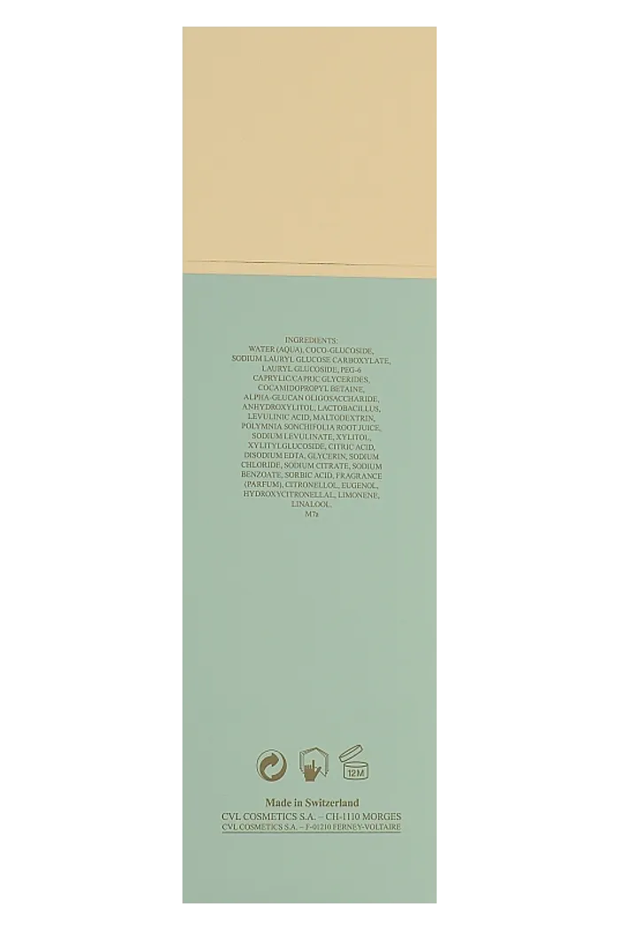 Очищающая пенка для лица